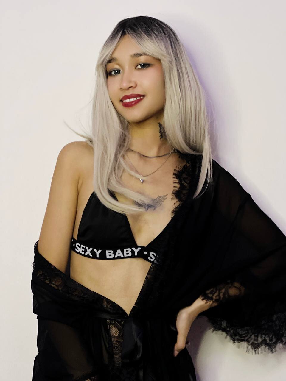 XXX Porn Photo of Nude ChloeRosen 7