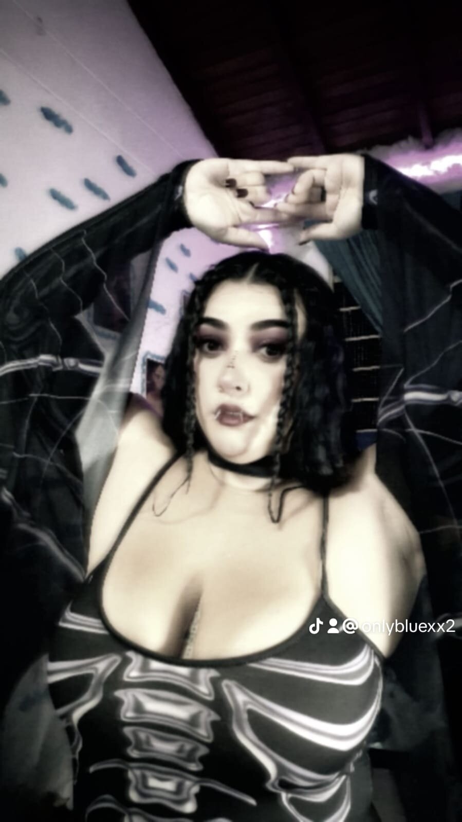 XXX Porn Photo of Nude OnlyBluex 13