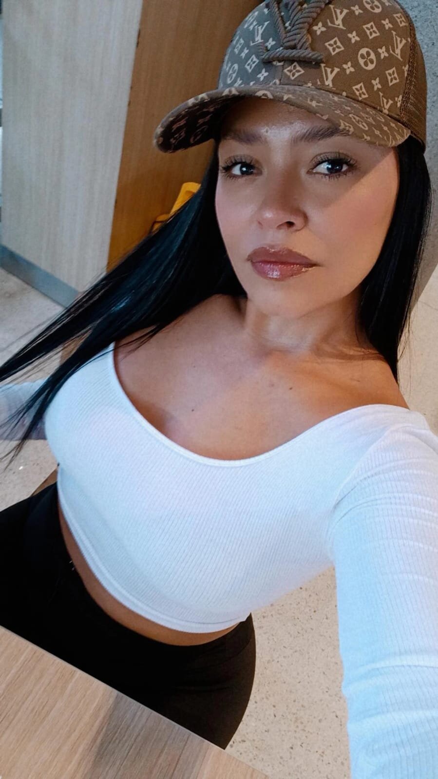 XXX Porn Photo of Nude Elia_sm 4