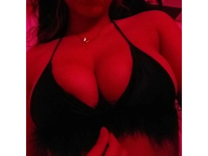 XXX Porn Photo of Nude Kanika_Sharma_ 7