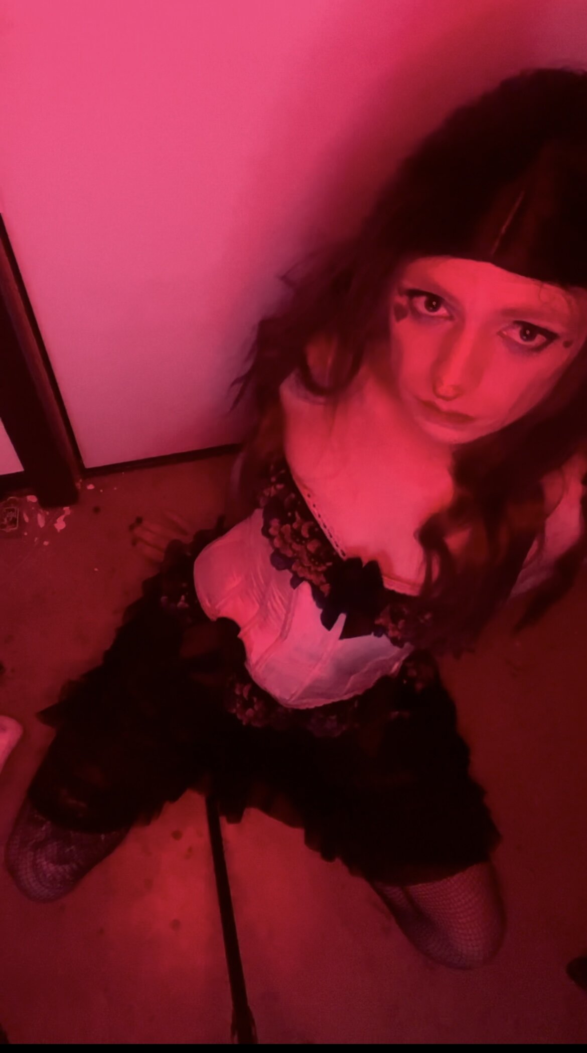 XXX Porn Photo of Nude ShySuccubus 4