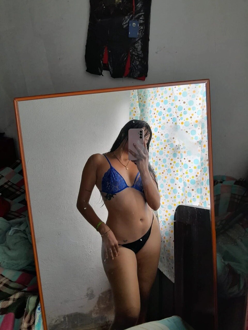 XXX Porn Photo of Nude carolineasian18 16