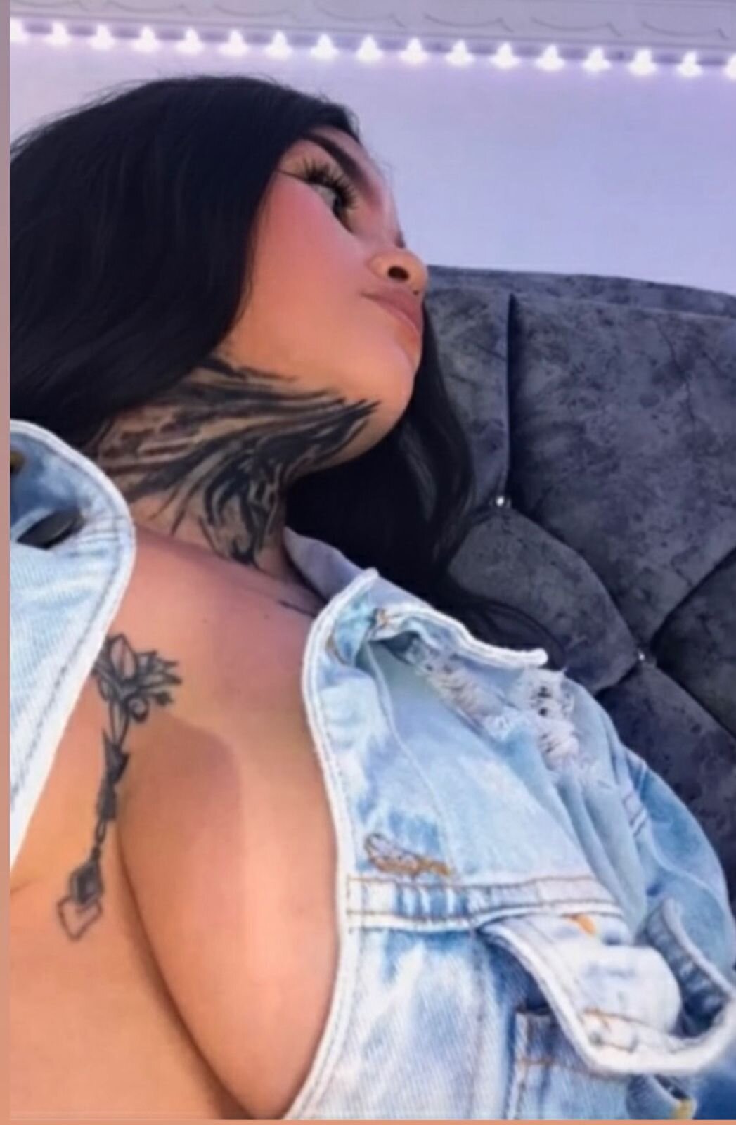 XXX Porn Photo of Nude Abby_Hiiltoon 3