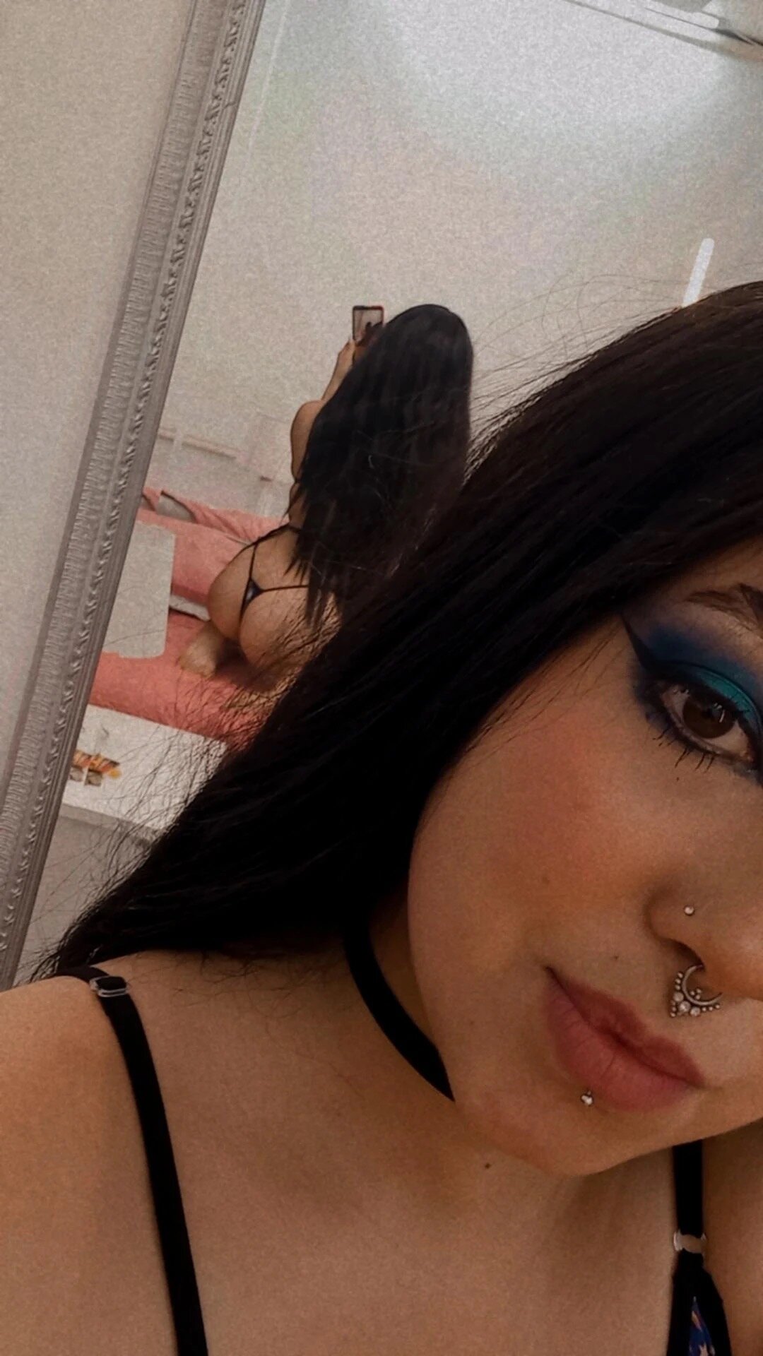 XXX Porn Photo of Nude lorettaivonne 7