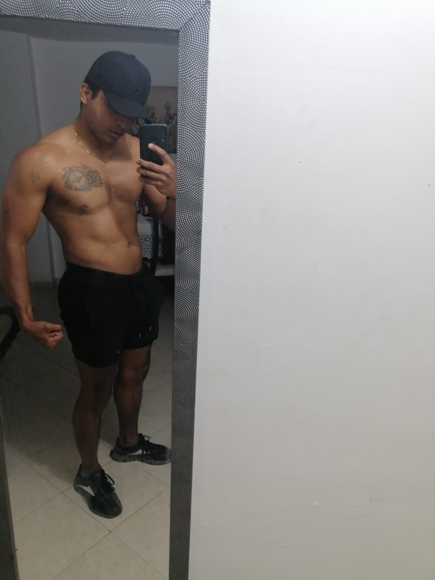 XXX Porn Photo of Nude Mateo_Reales 3