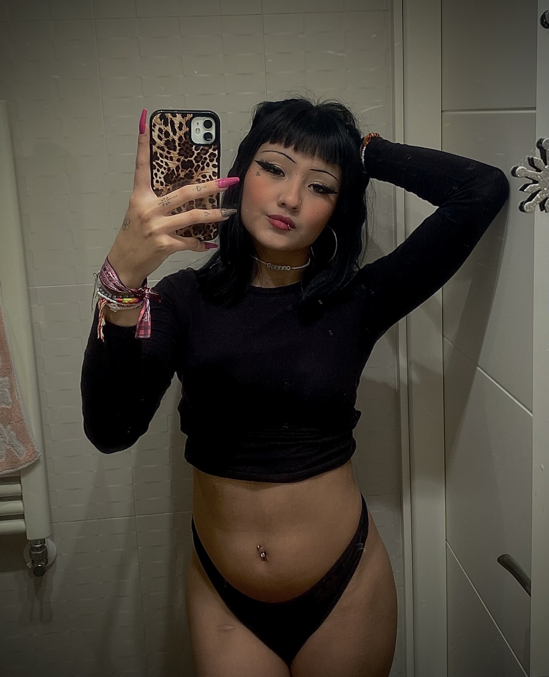 XXX Porn Photo of Nude Thais_Doll19 68