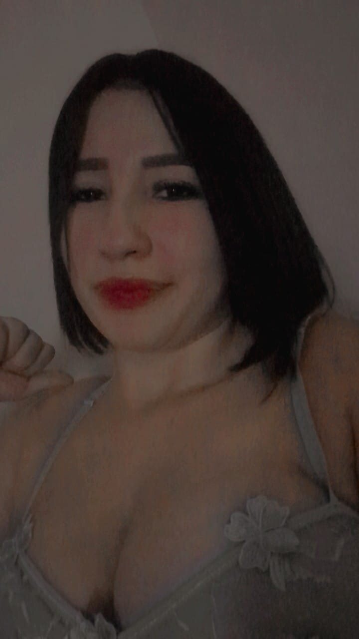 XXX Porn Photo of Nude valentina_lopex 2