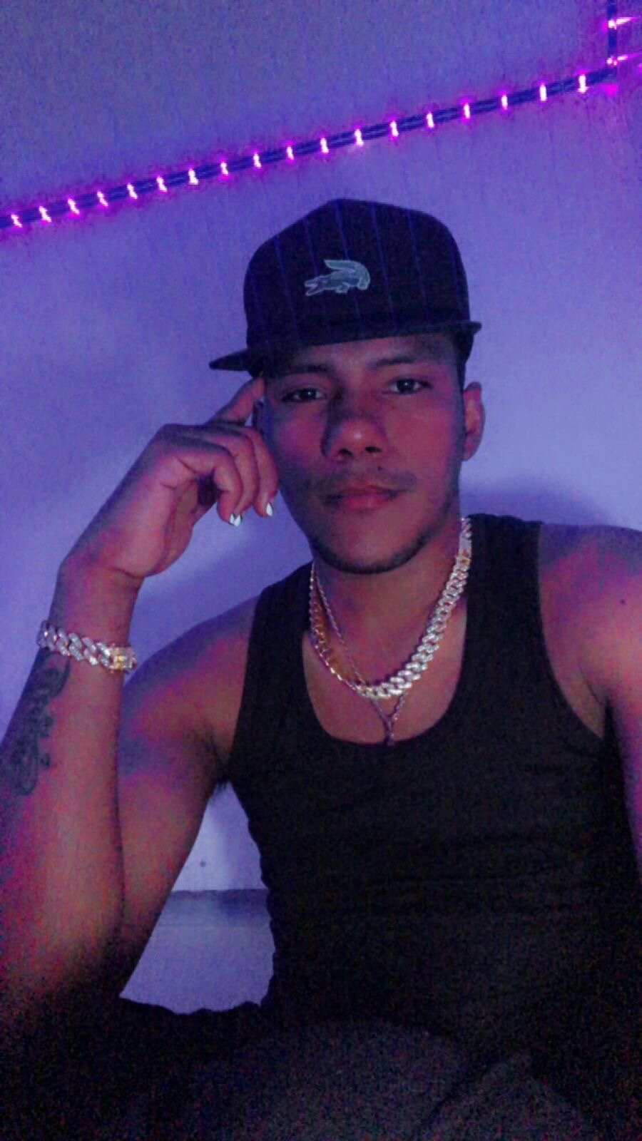 XXX Porn Photo of Nude danielrhmode 2