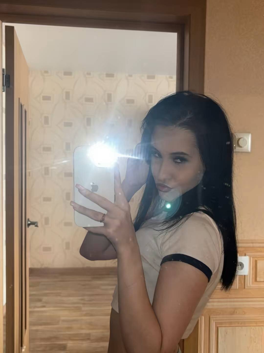 XXX Porn Photo of Nude SwEmily 3
