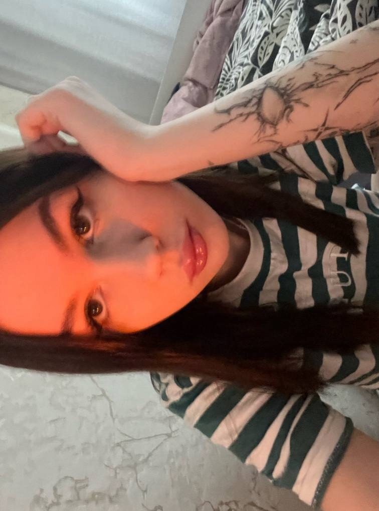 XXX Porn Photo of Nude Mia_Riot 3