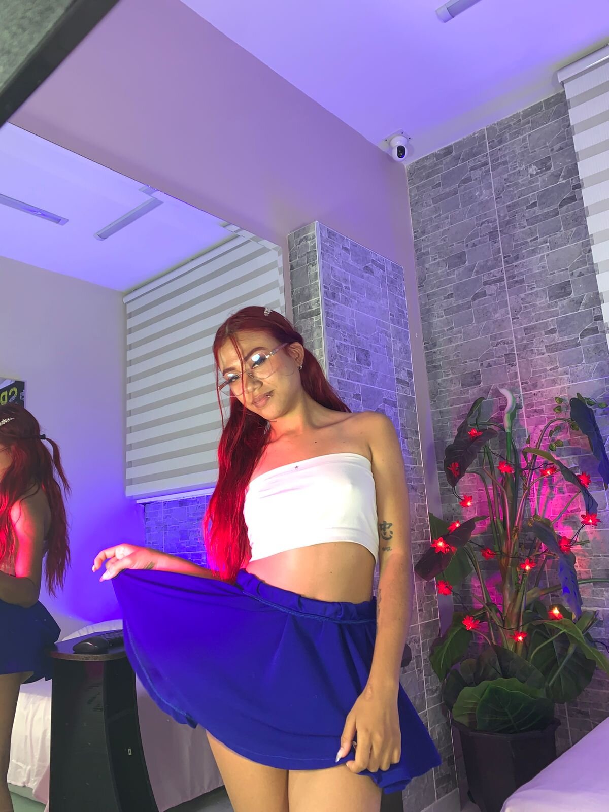 XXX Porn Photo of Nude BellaSanders_ 22