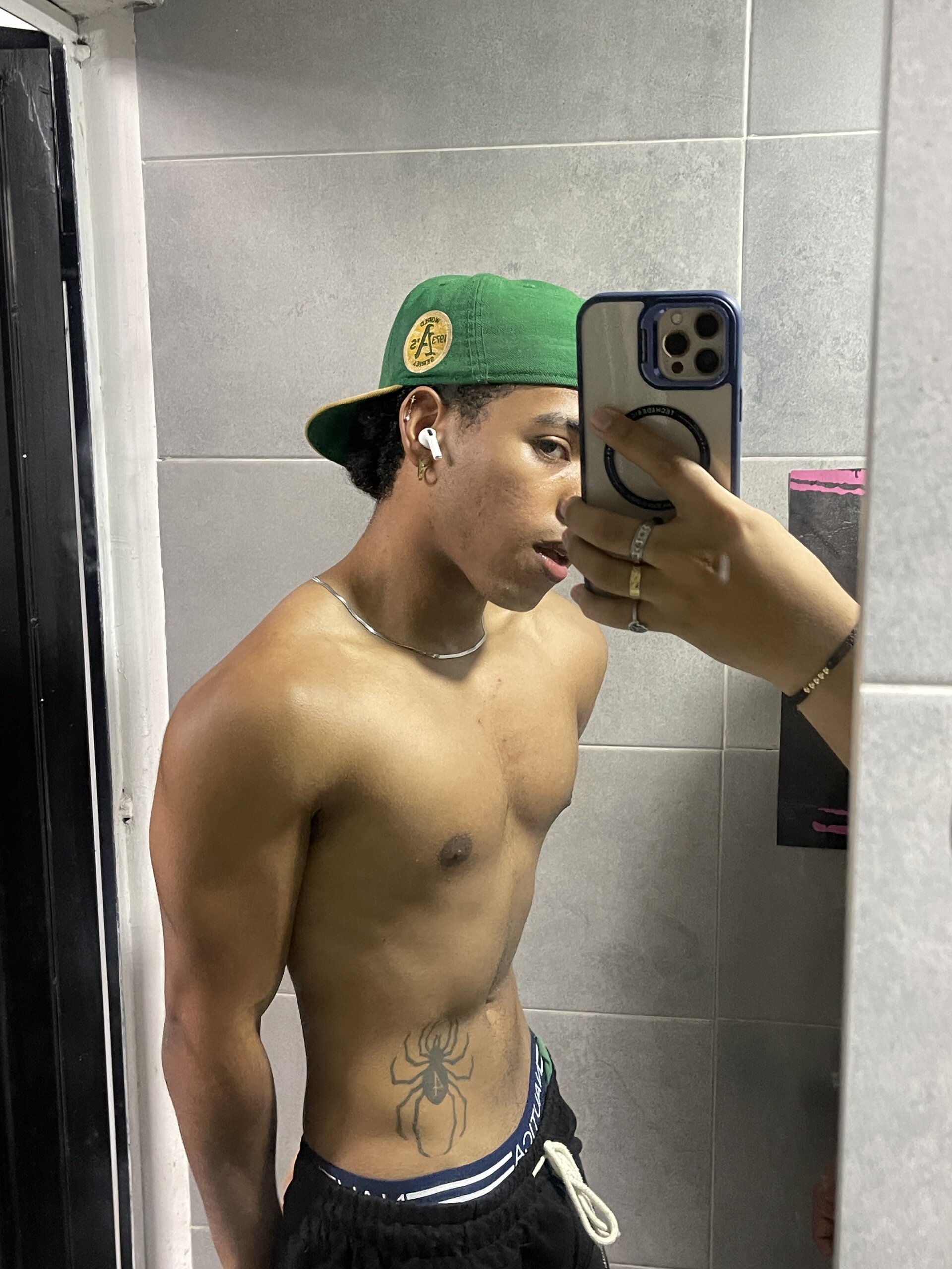 XXX Porn Photo of Nude FeitanGus 2