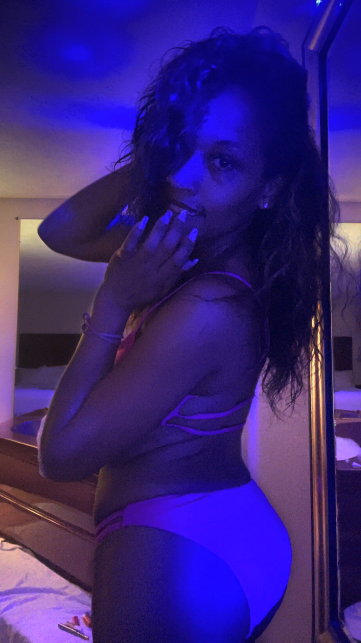 XXX Porn Photo of Nude icanbeyourplaytoy 5