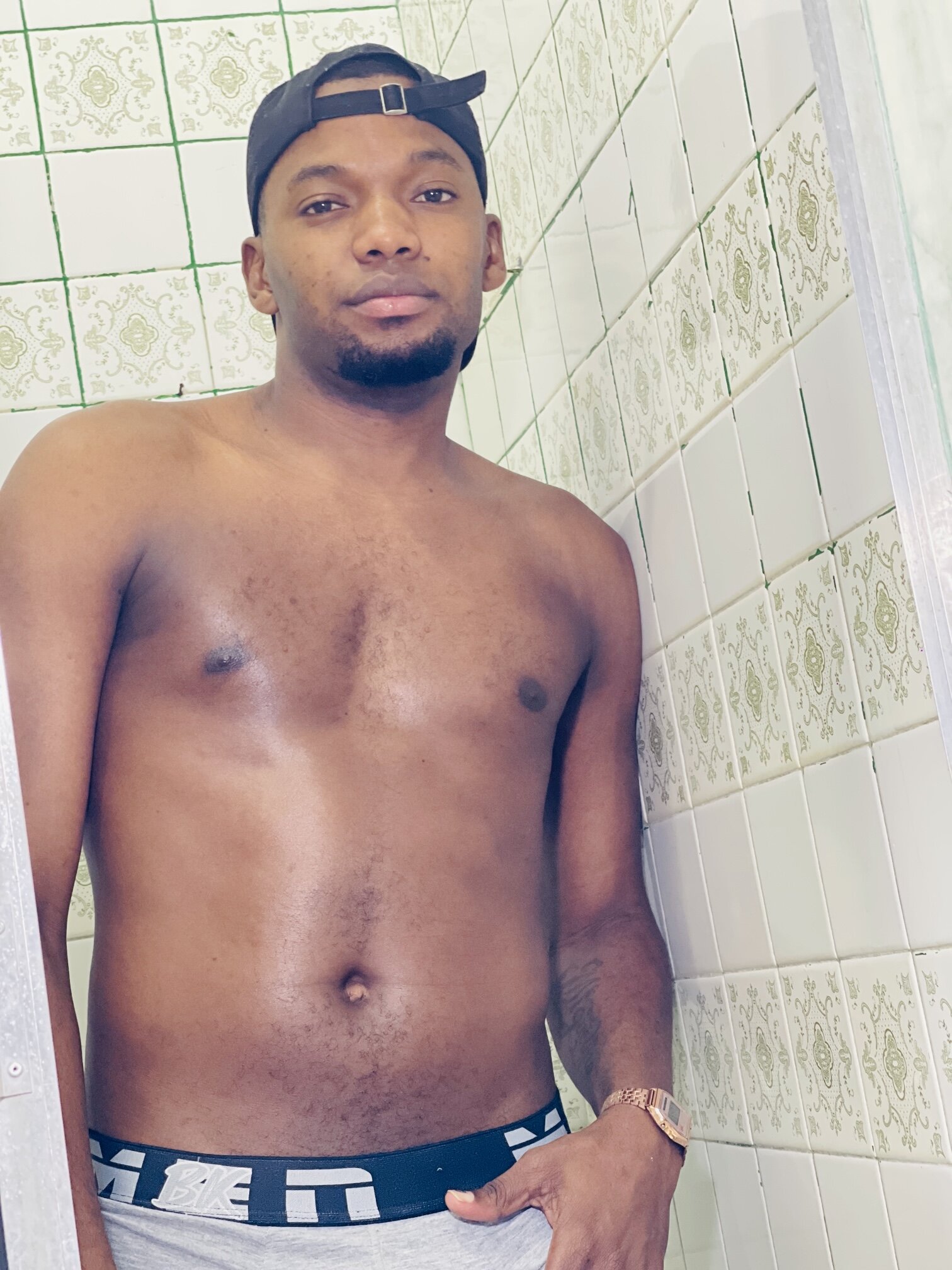XXX Porn Photo of Nude tyrone_william 5