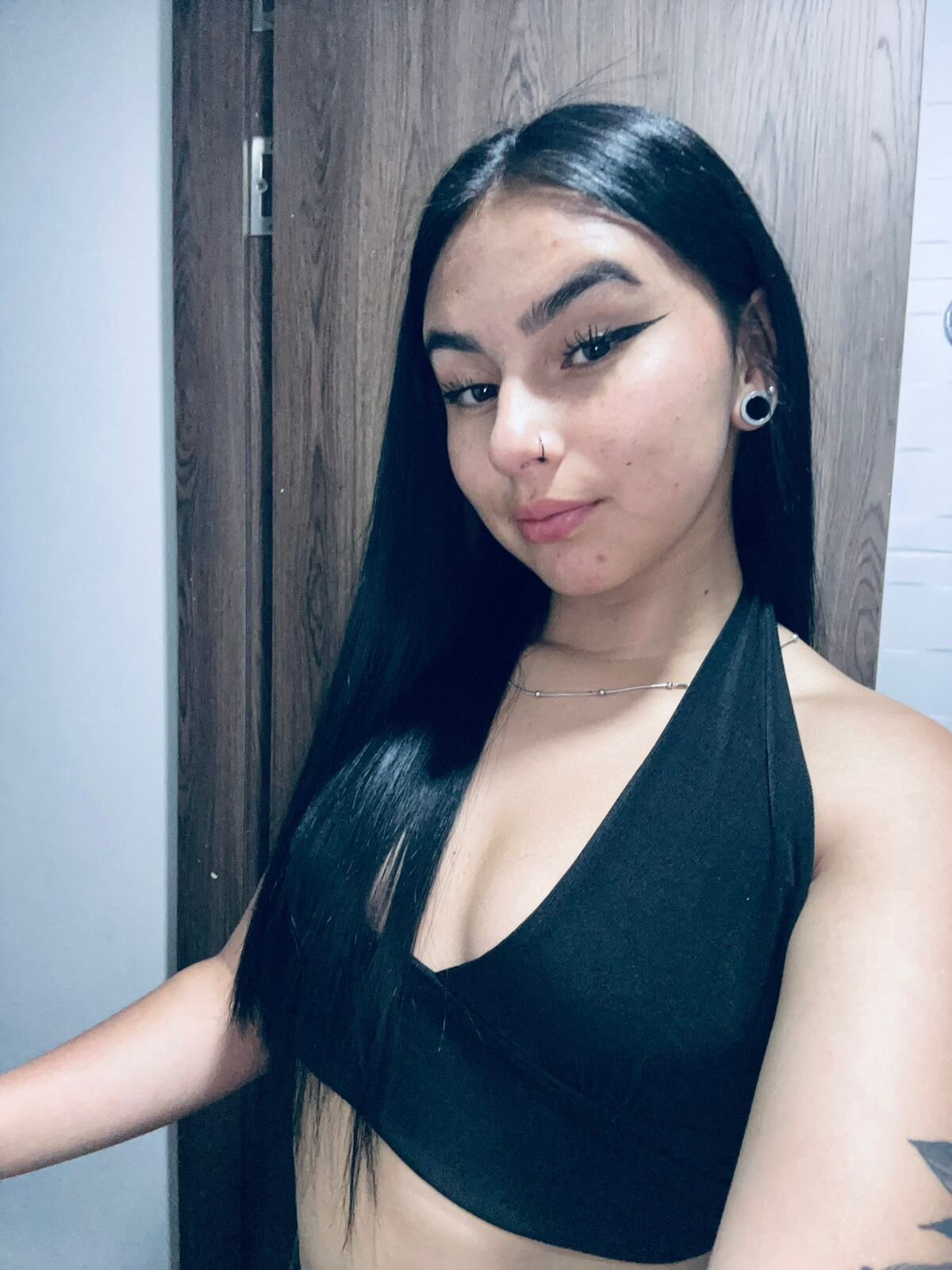 XXX Porn Photo of Nude Serena_jackson 3