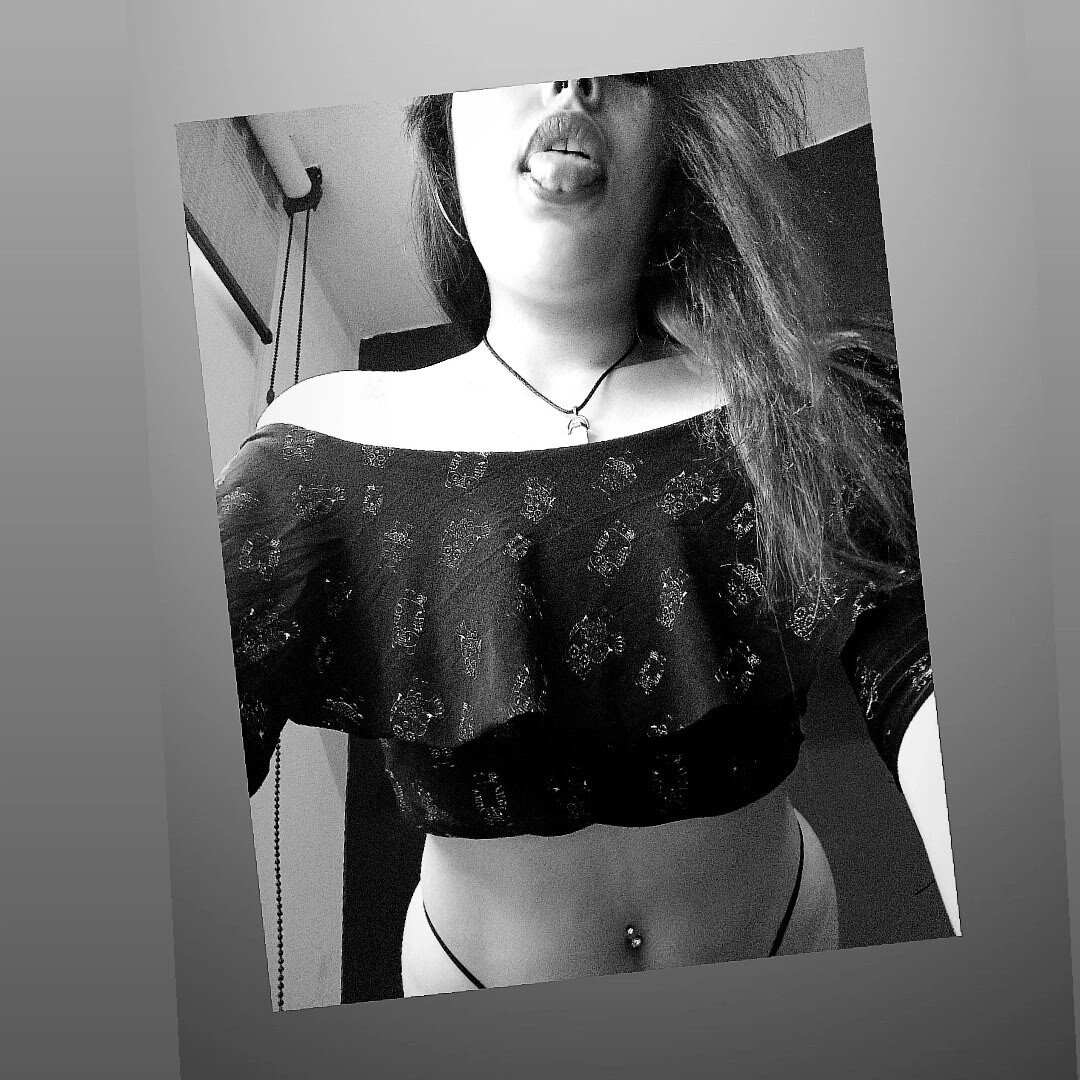 XXX Porn Photo of Nude amiranucifera 22
