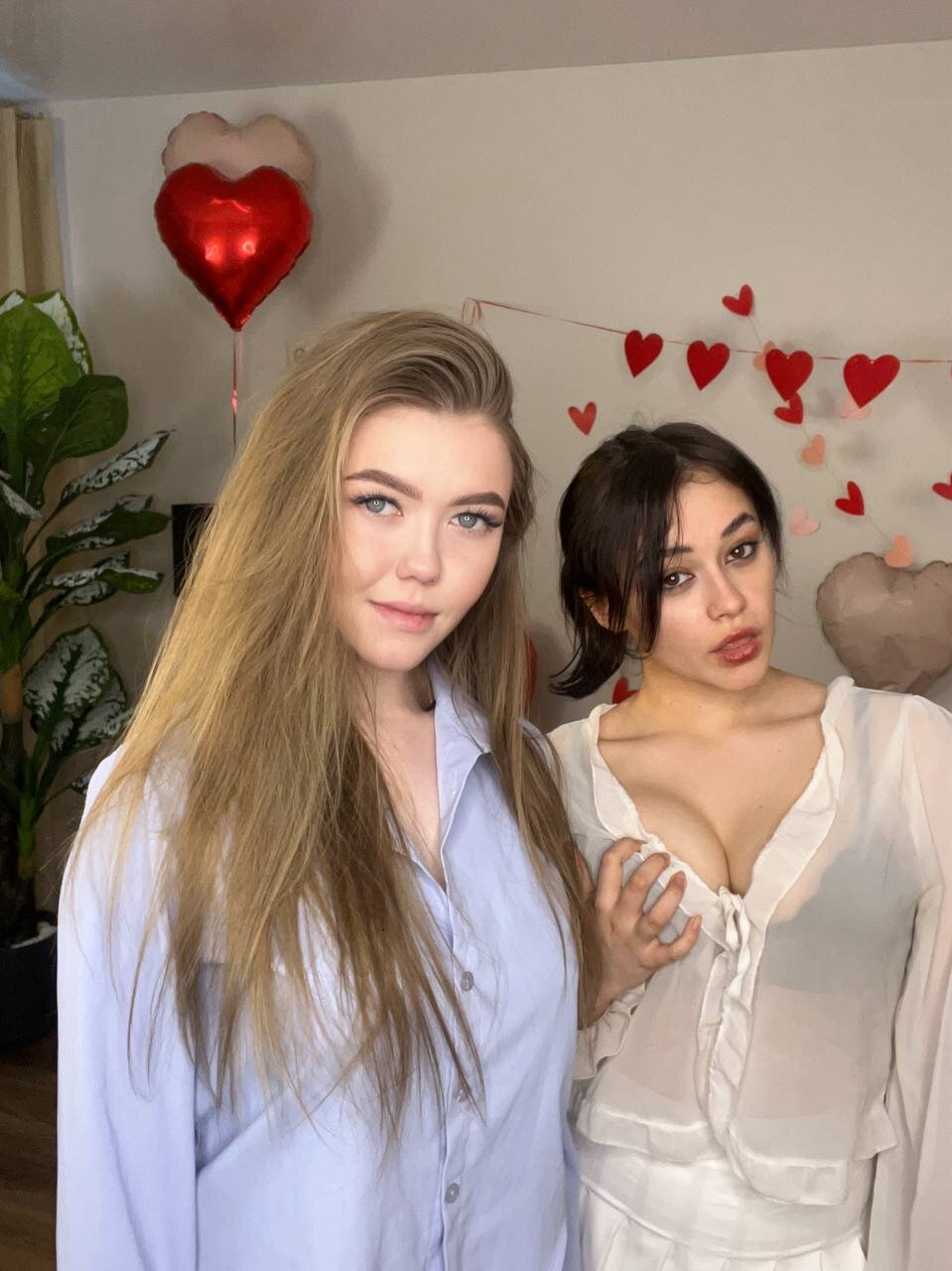 XXX Porn Photo of Nude VioletMyersss 14