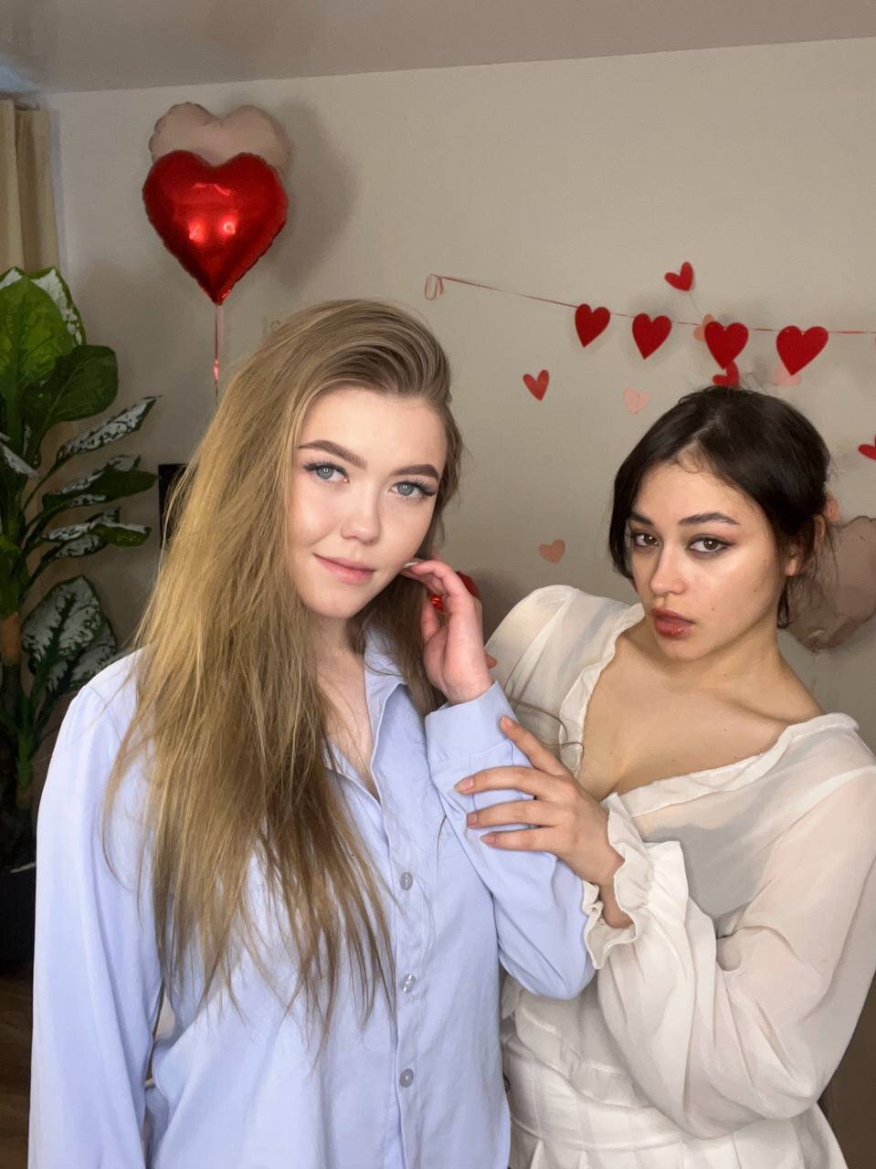 XXX Porn Photo of Nude VioletMyersss 15