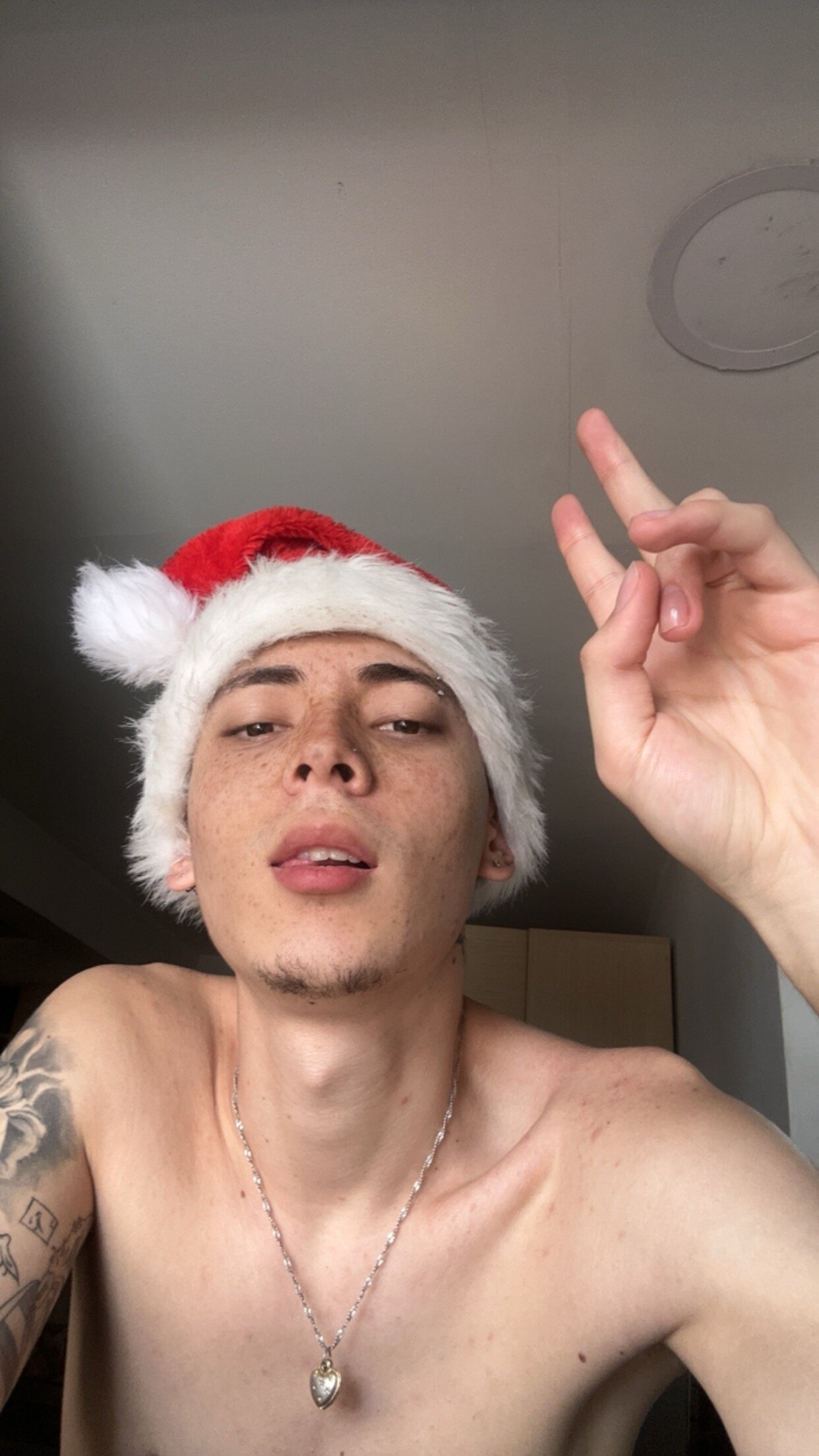 XXX Porn Photo of Nude steve_latin 7