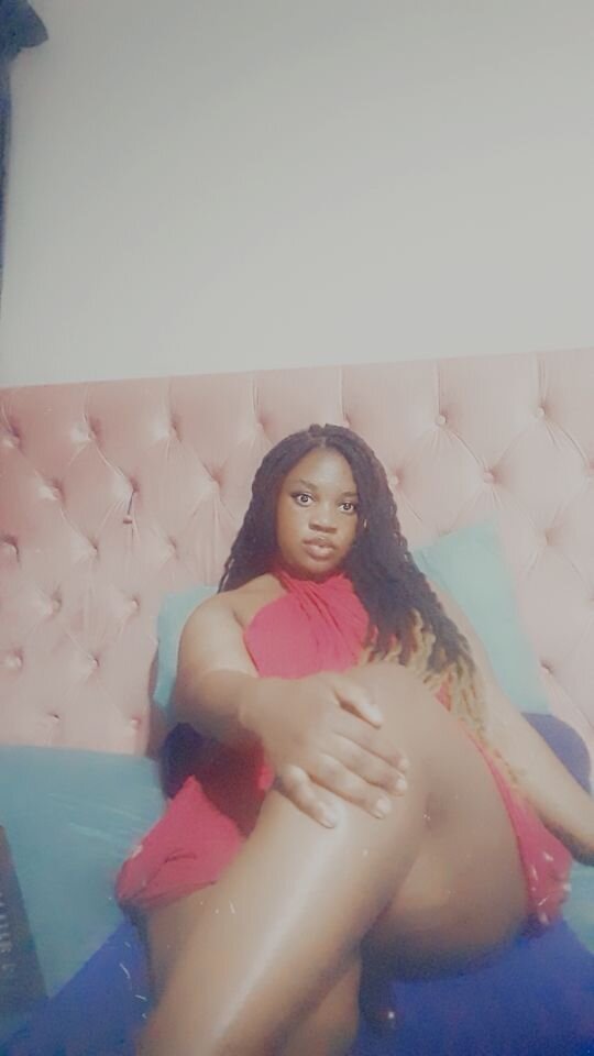 XXX Porn Photo of Nude assqueenxx 1