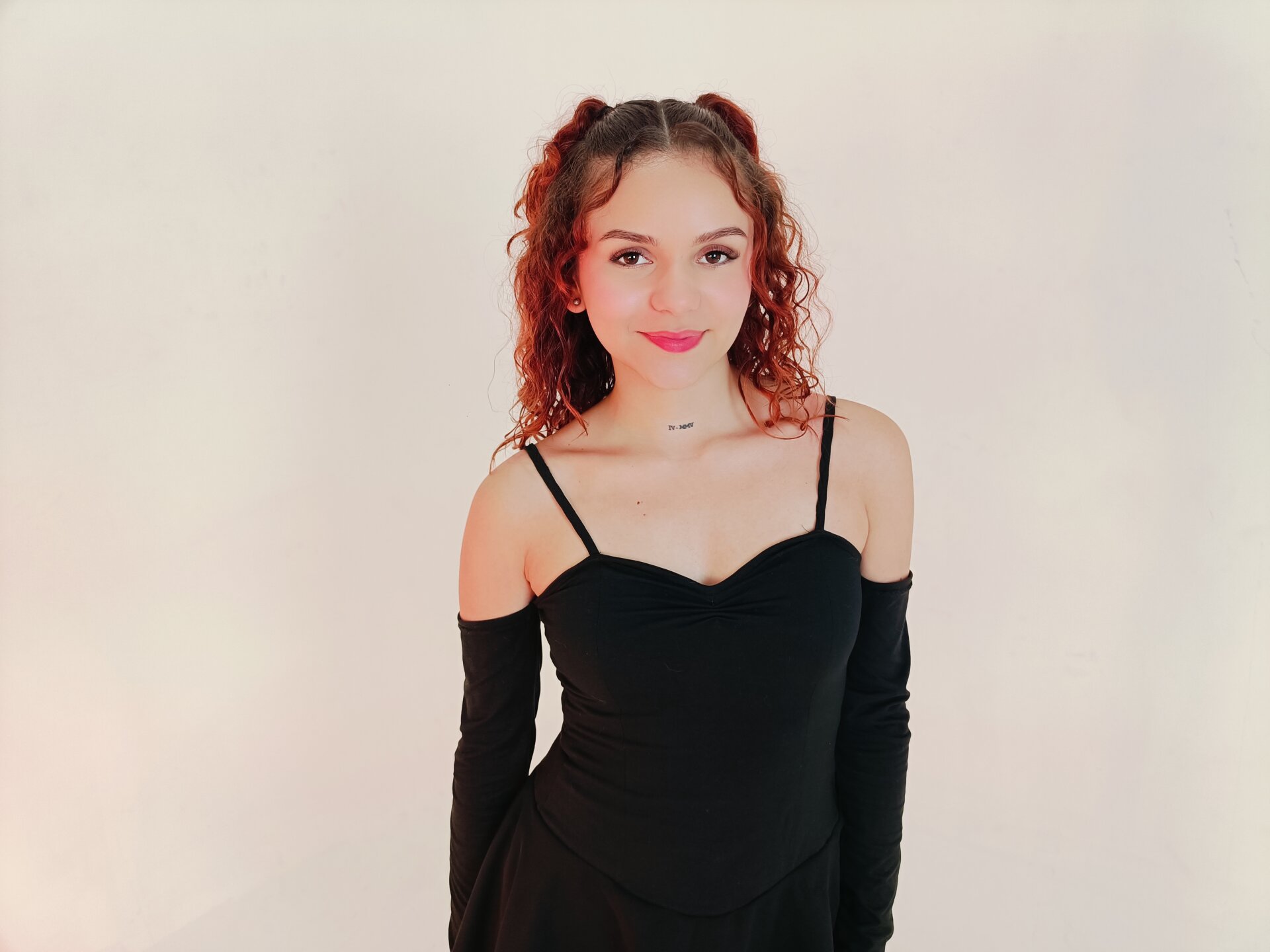 XXX Porn Photo of Nude AelinDuvalier 3