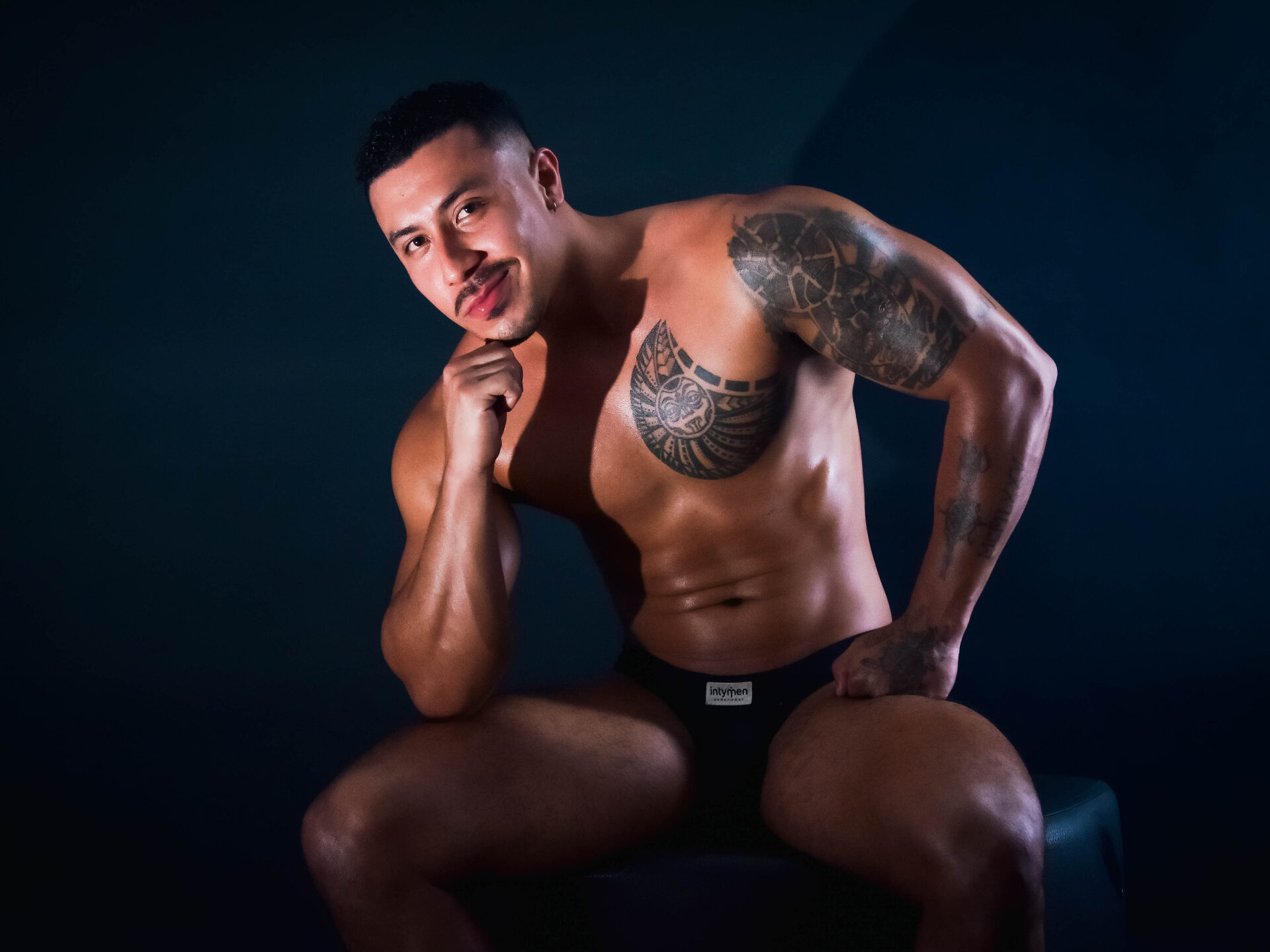 XXX Porn Photo of Nude Owenferrara 7