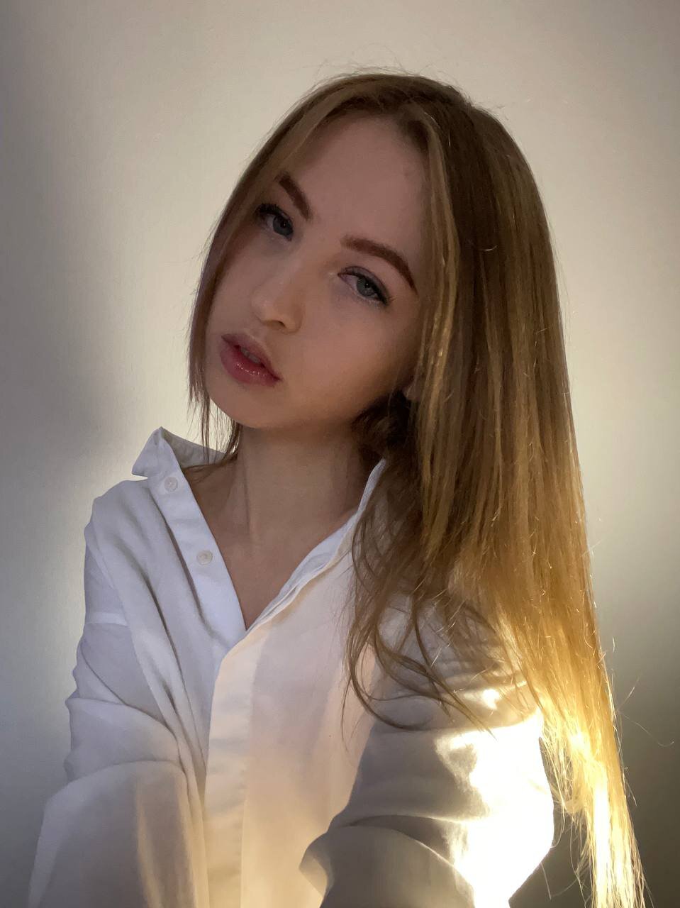 XXX Porn Photo of Nude Moon_Silk 3