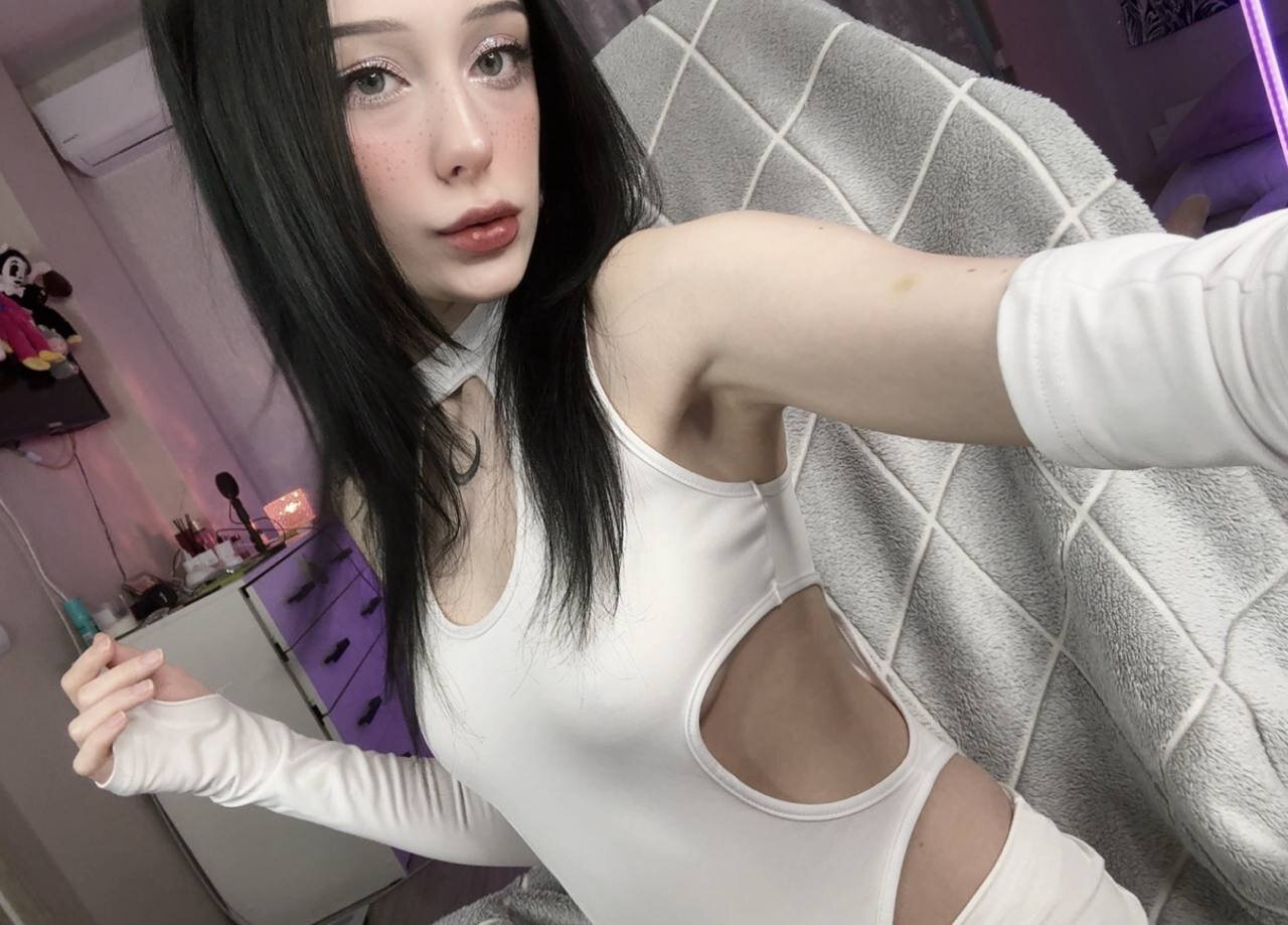 XXX Porn Photo of Nude amyfallinlove 7