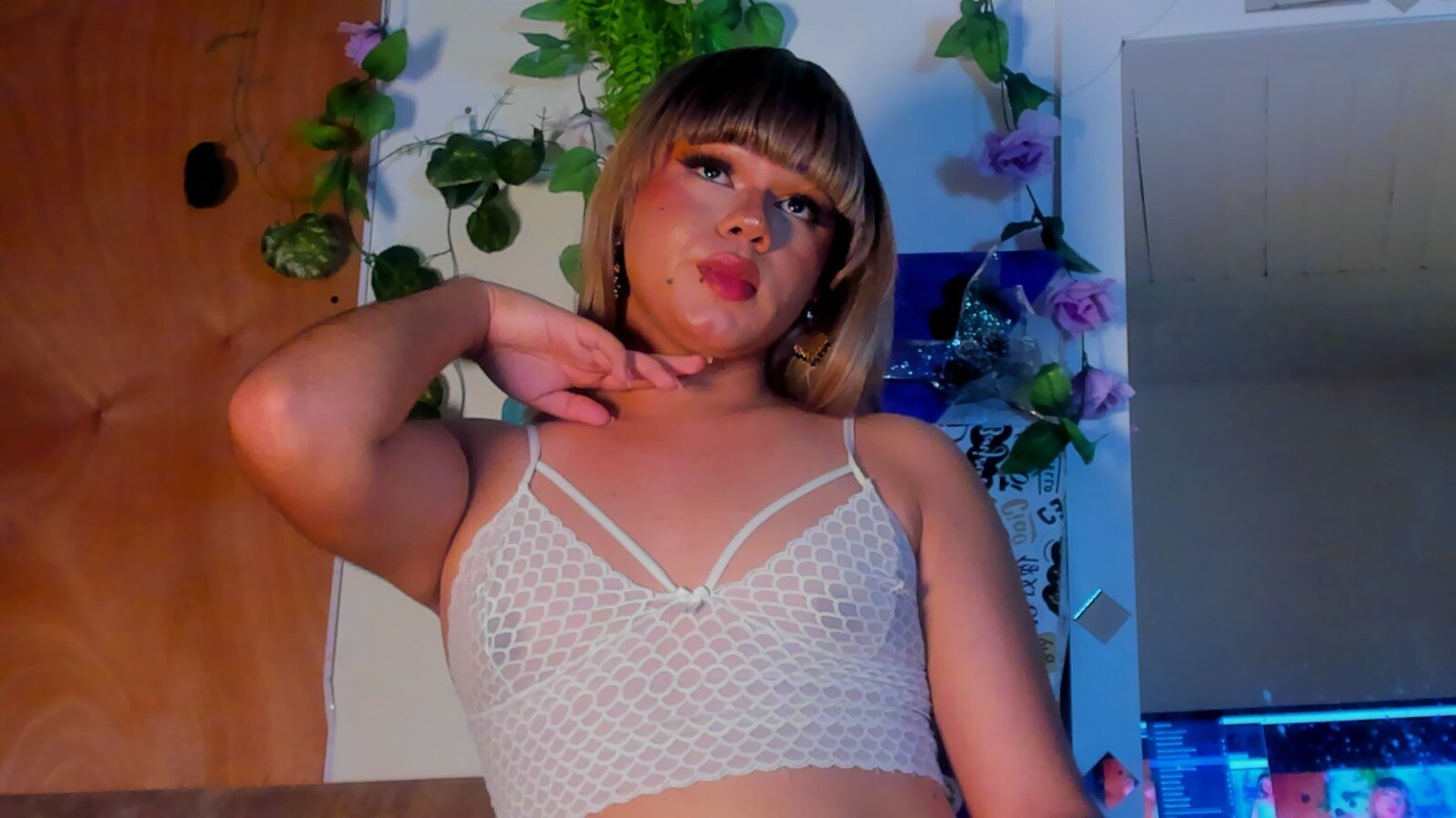 XXX Porn Photo of Nude Tiffany_deluxe 259