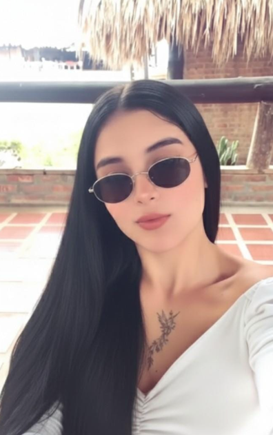 XXX Porn Photo of Nude Alahia_bree 1