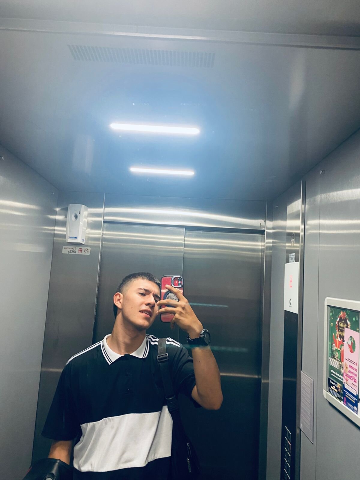 XXX Porn Photo of Nude Aleck_Boy 27