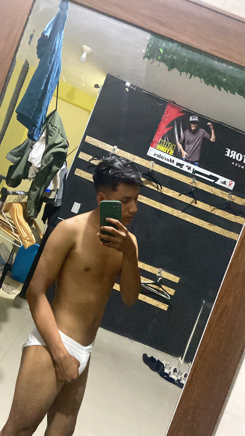 XXX Porn Photo of Nude GonzalesGenix 1
