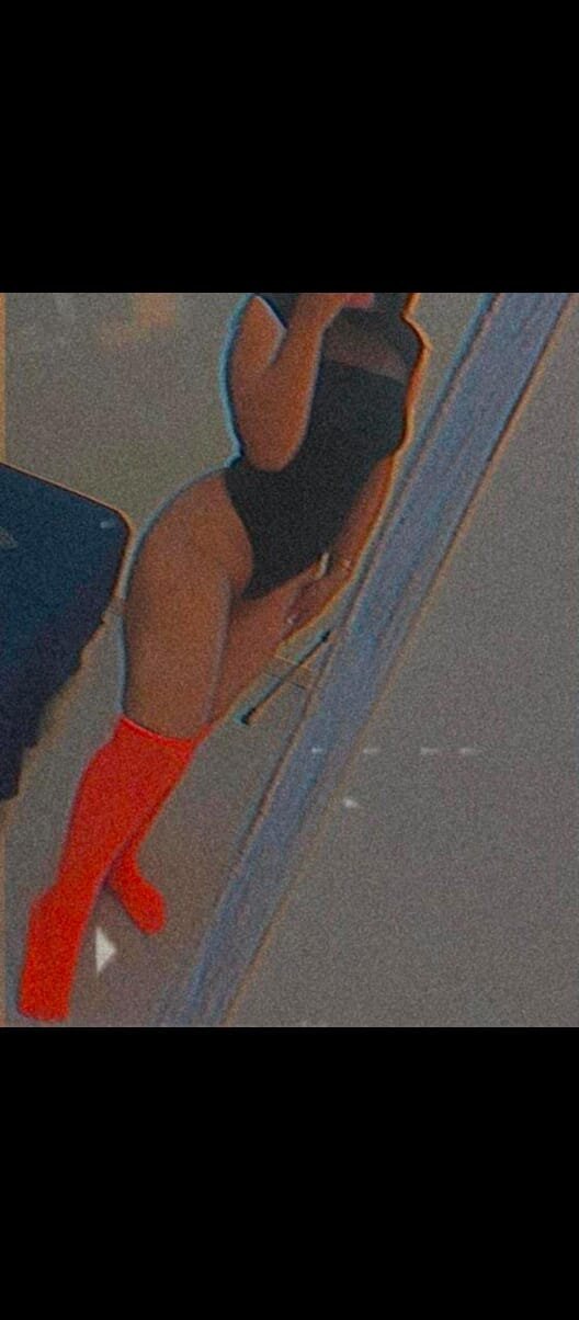 XXX Porn Photo of Nude mile_uribe 14