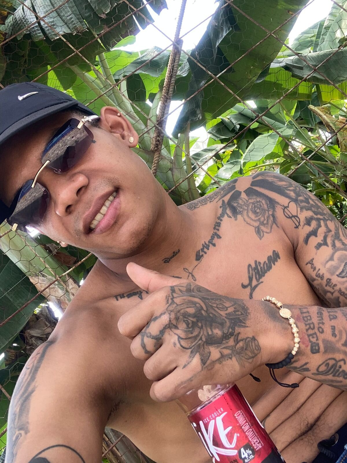 XXX Porn Photo of Nude joelgarretx 2