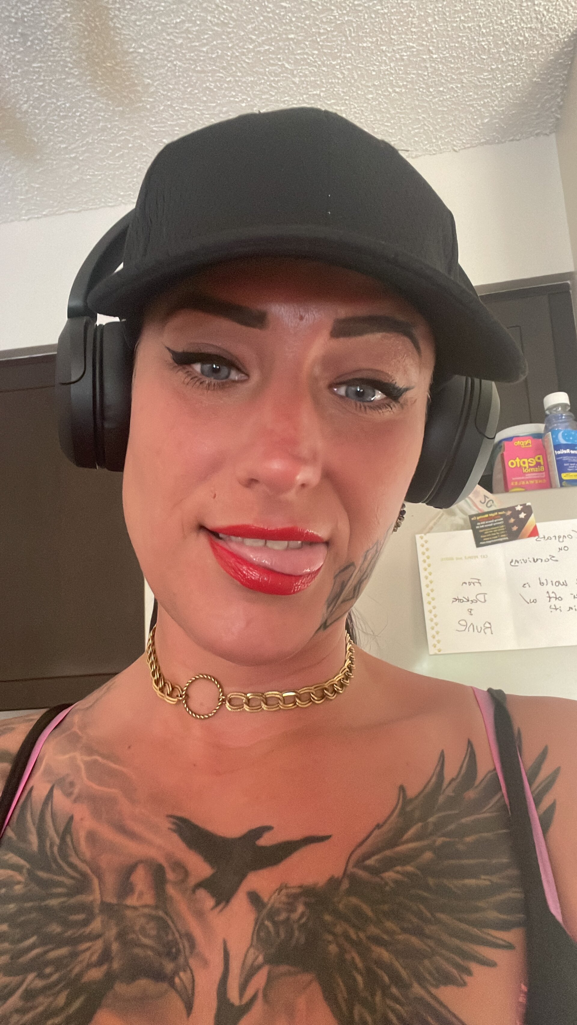 XXX Porn Photo of Nude YourVendetta 1