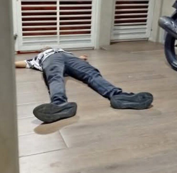 XXX Porn Photo of Nude DeadpanActive 1