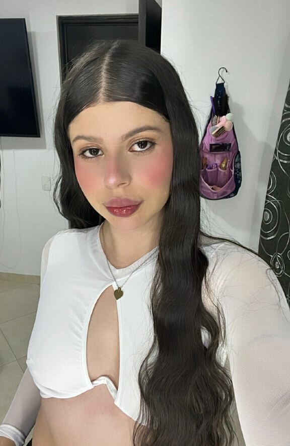 XXX Porn Photo of Nude Gaia_Collins 3
