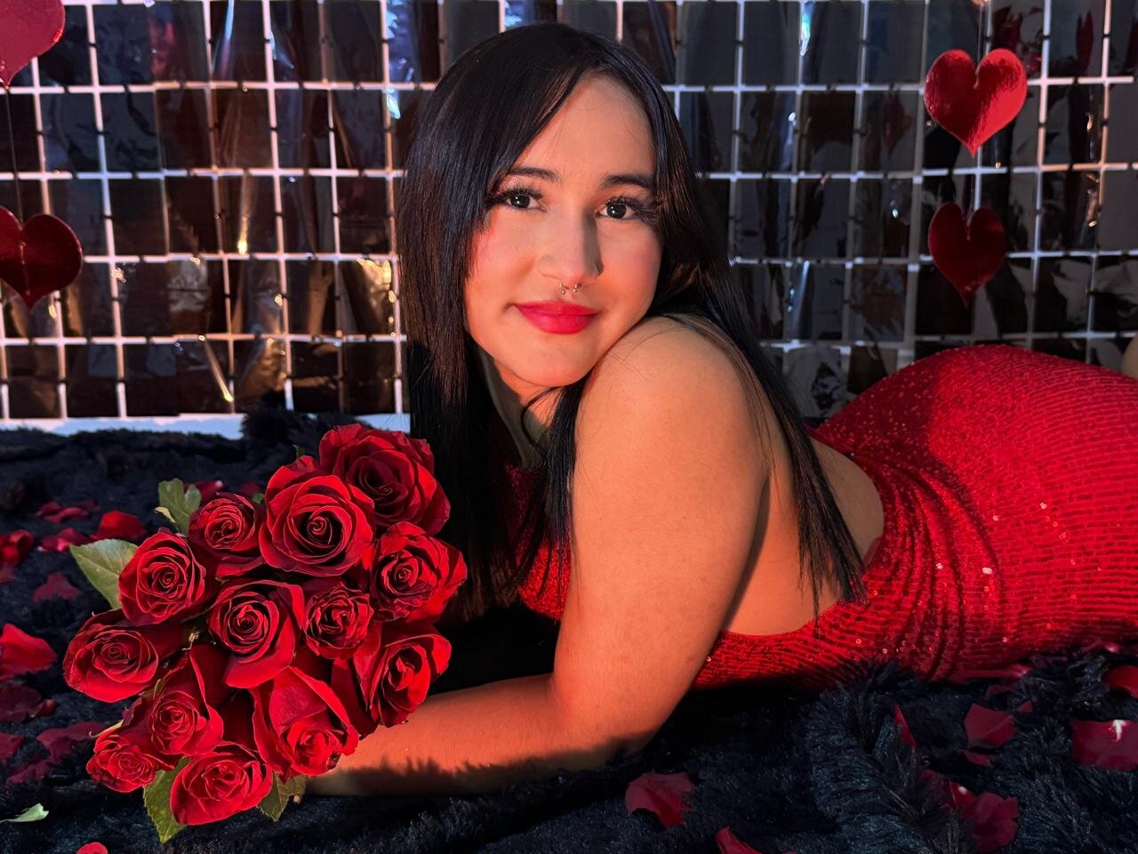 XXX Porn Photo of Nude LeslieCute69 6
