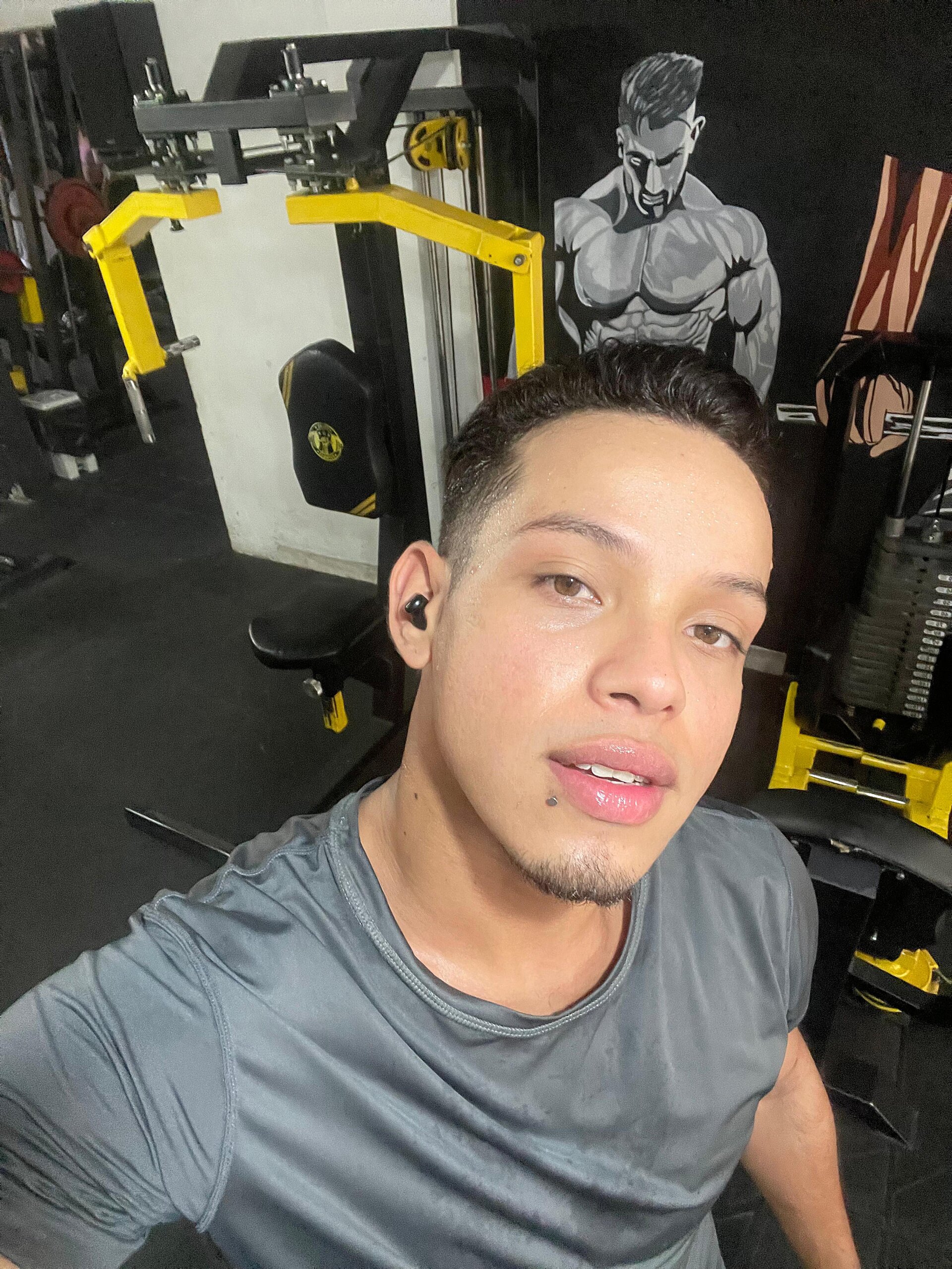 XXX Porn Photo of Nude Gael_zambrano 1