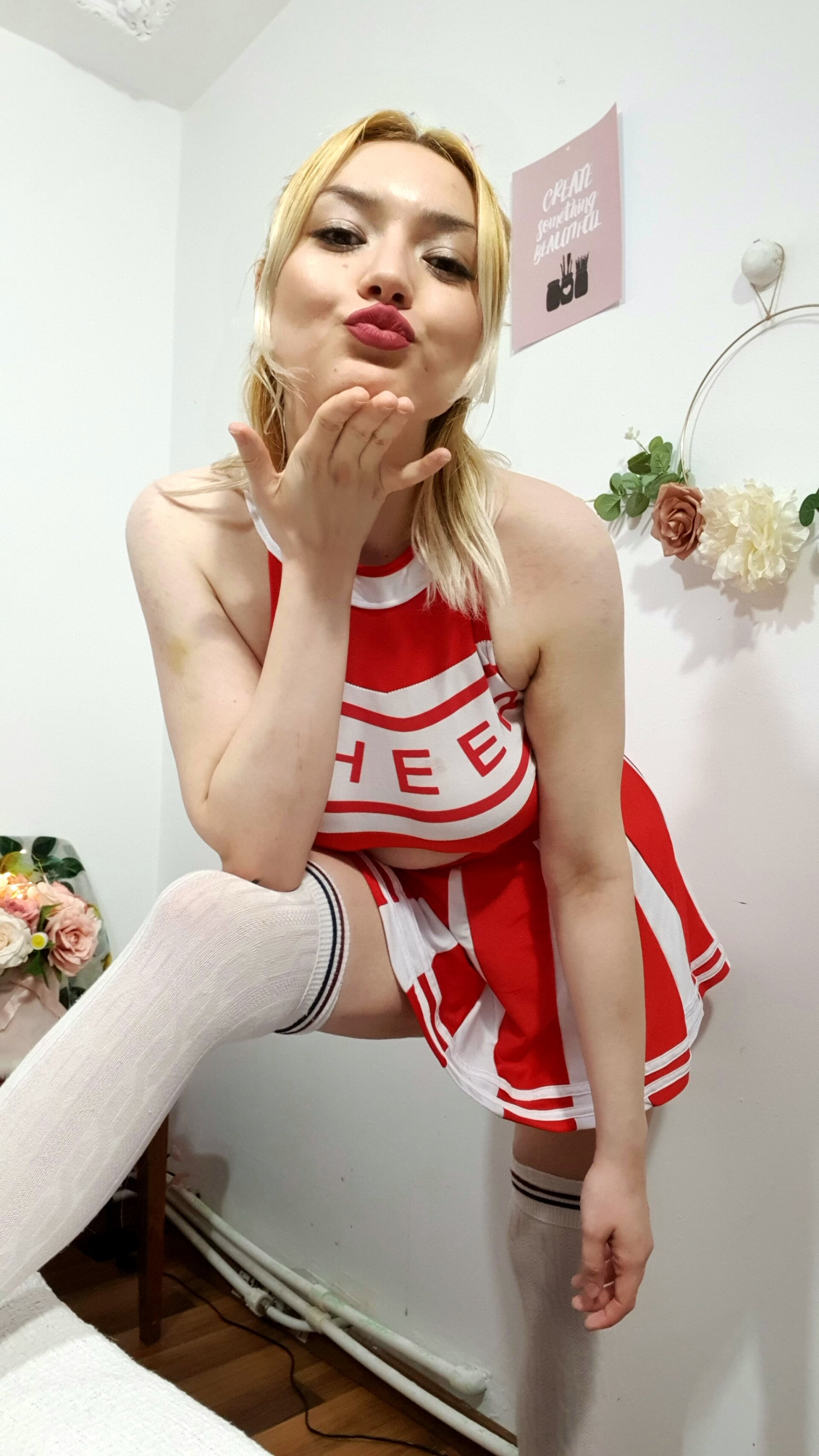 XXX Porn Photo of Nude Catlady333 54