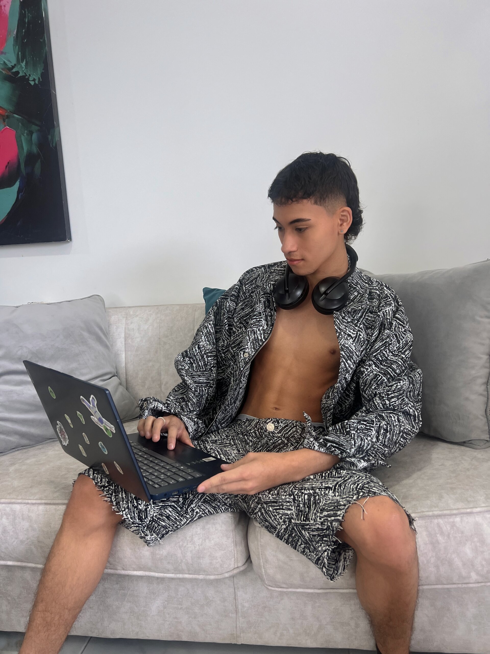 XXX Porn Photo of Nude yulian_vasquez 13