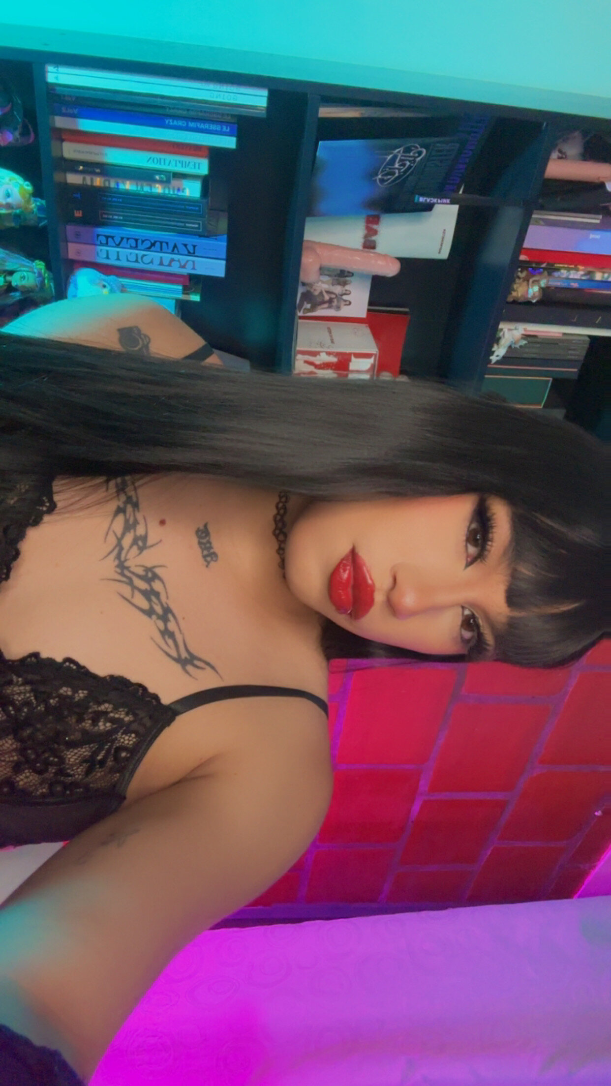 XXX Porn Photo of Nude QueenAri_ 12
