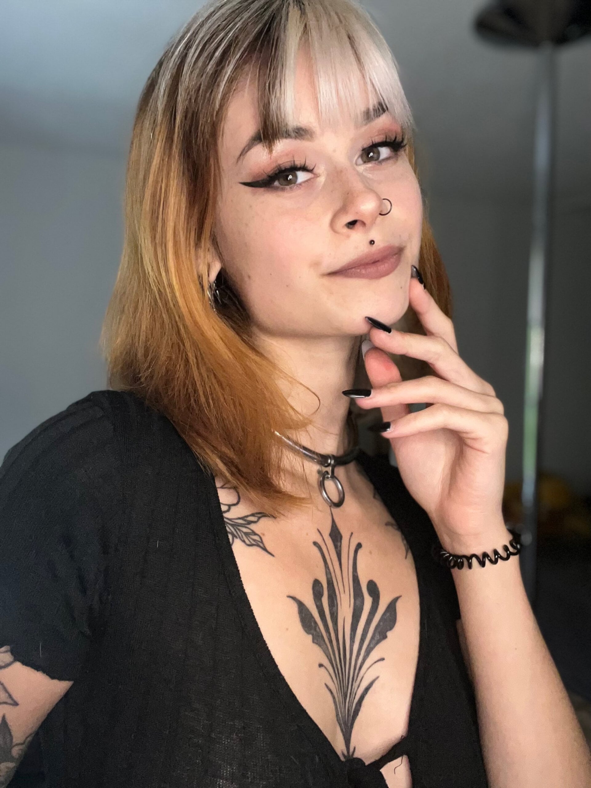 XXX Porn Photo of Nude SallyDinosaur 38