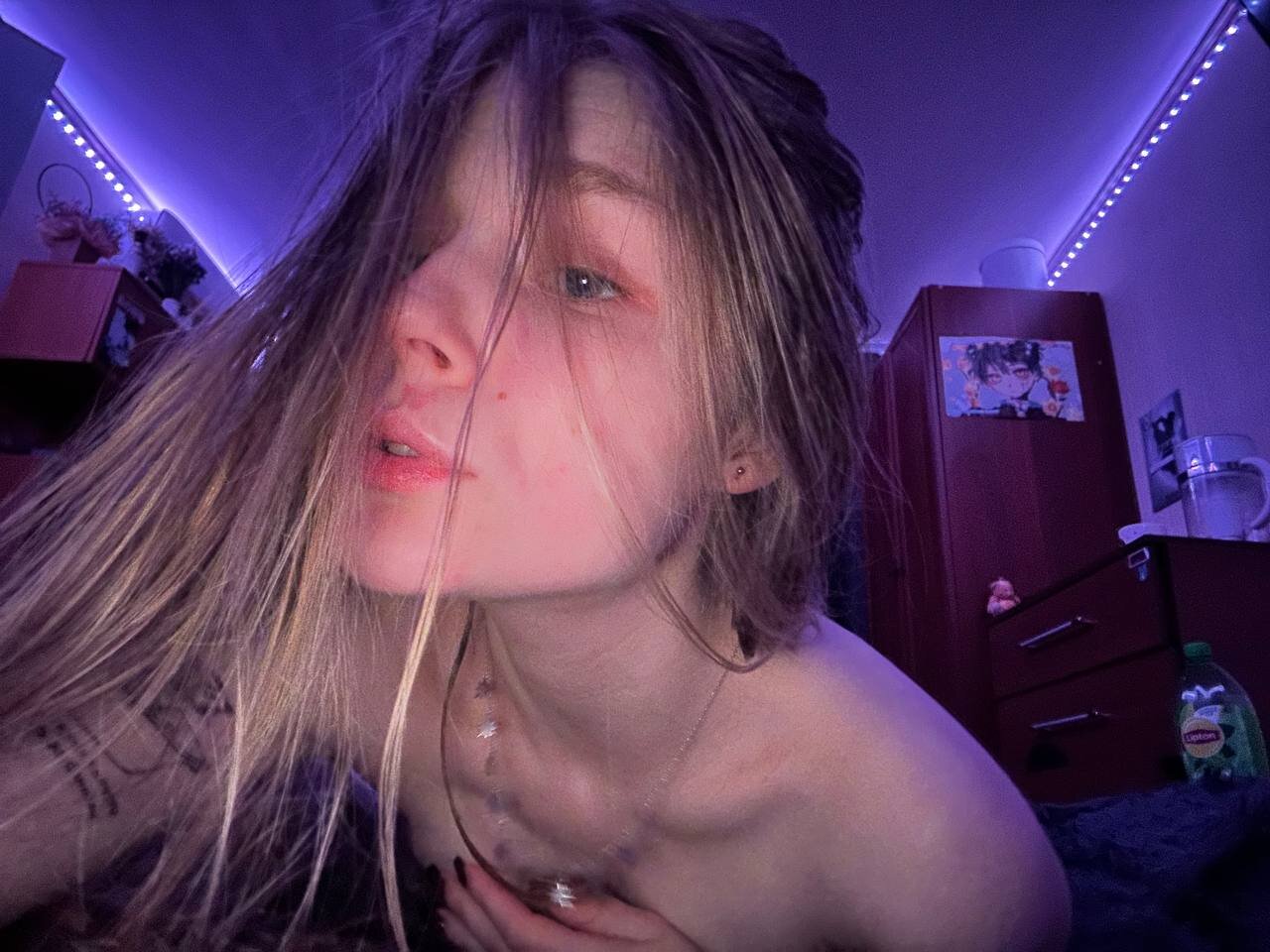 XXX Porn Photo of Nude CassandraMur 5