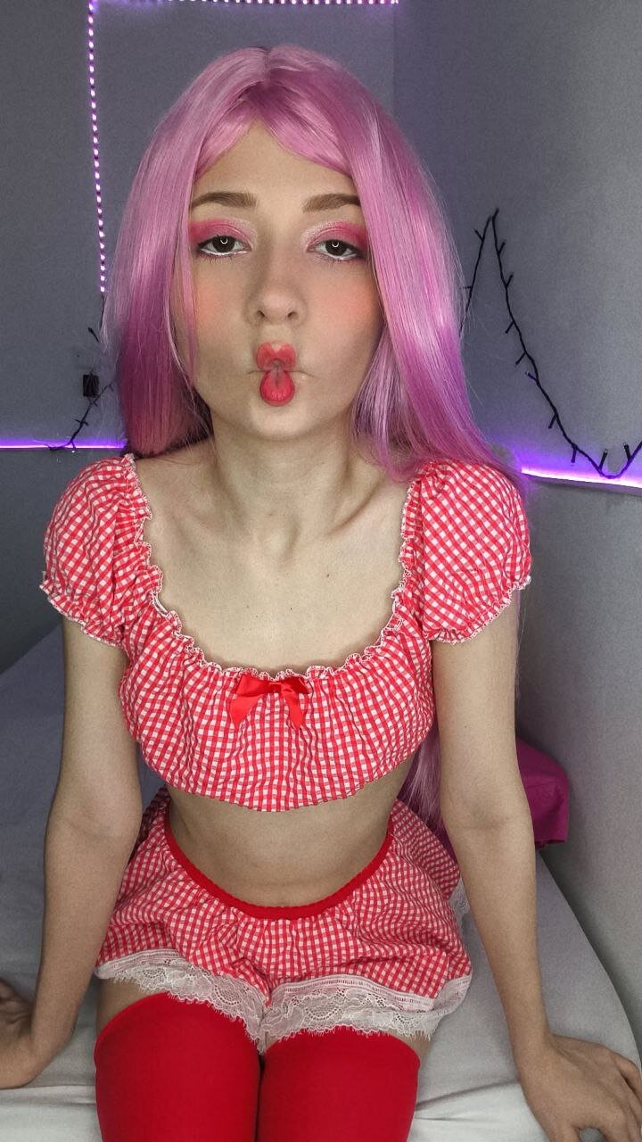 XXX Porn Photo of Nude LilithSocks1 14