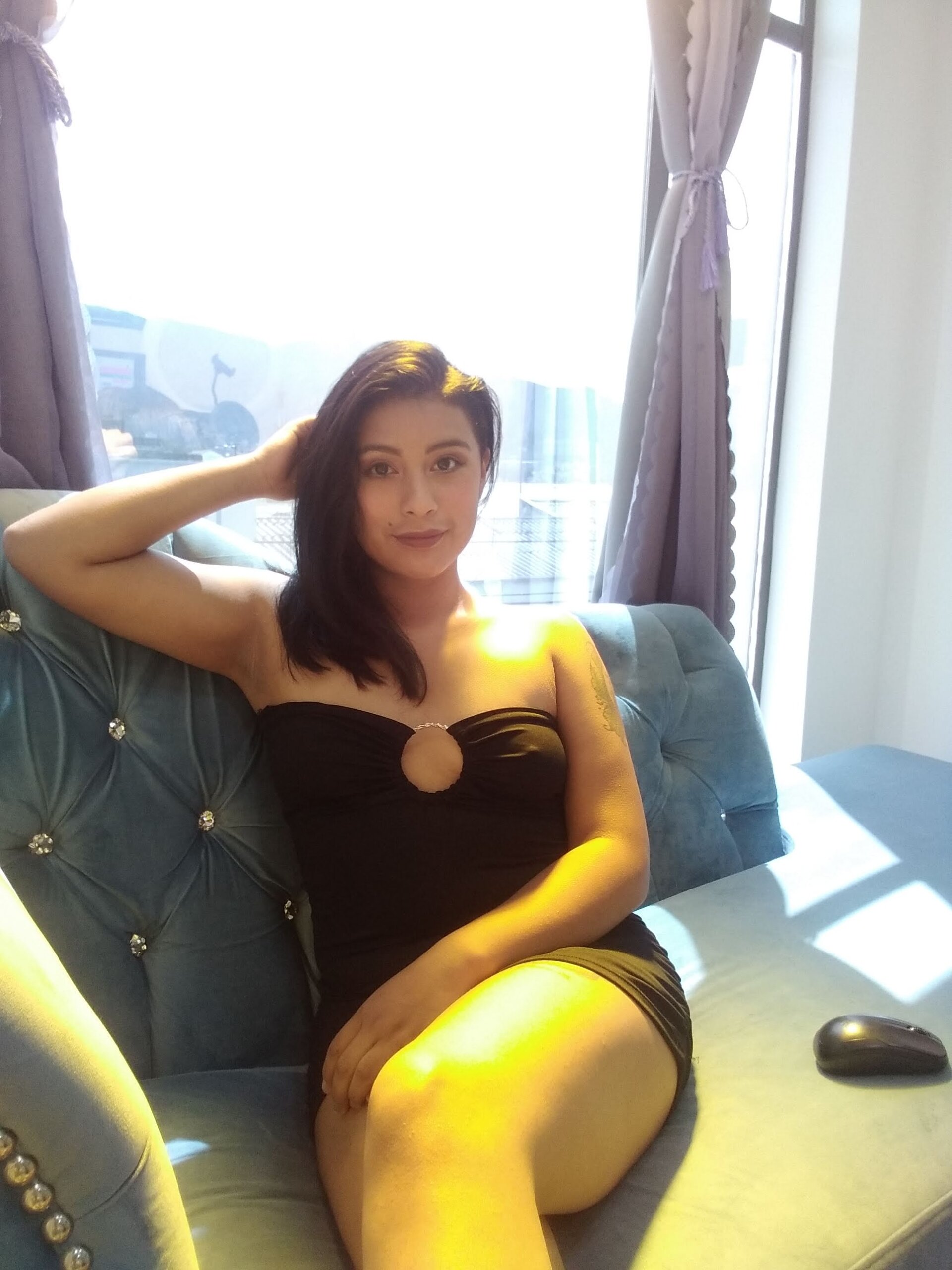 XXX Porn Photo of Nude laury_moon 5