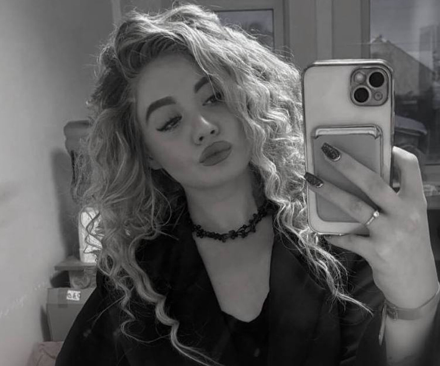 XXX Porn Photo of Nude ScarletBohl 2
