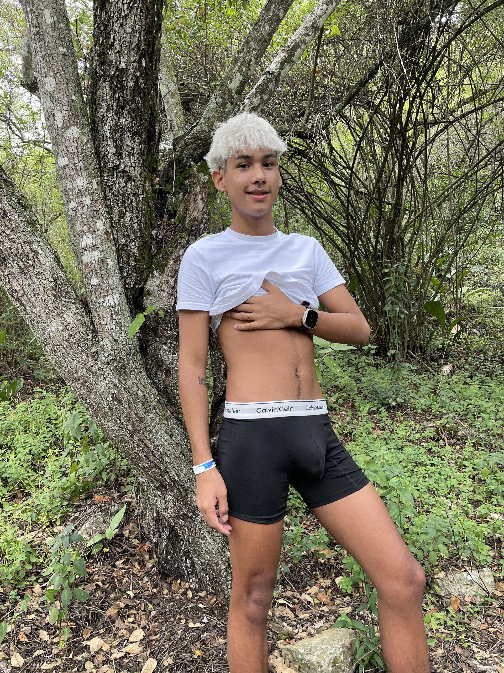 XXX Porn Photo of Nude OliverTwinky 29
