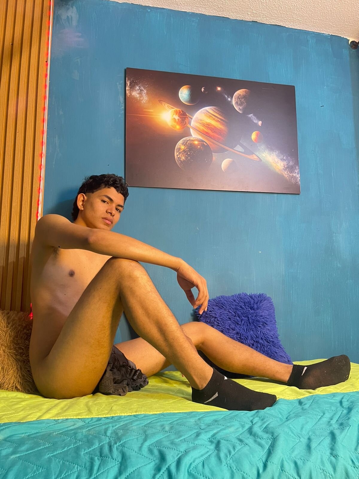XXX Porn Photo of Nude Dylan2000 1