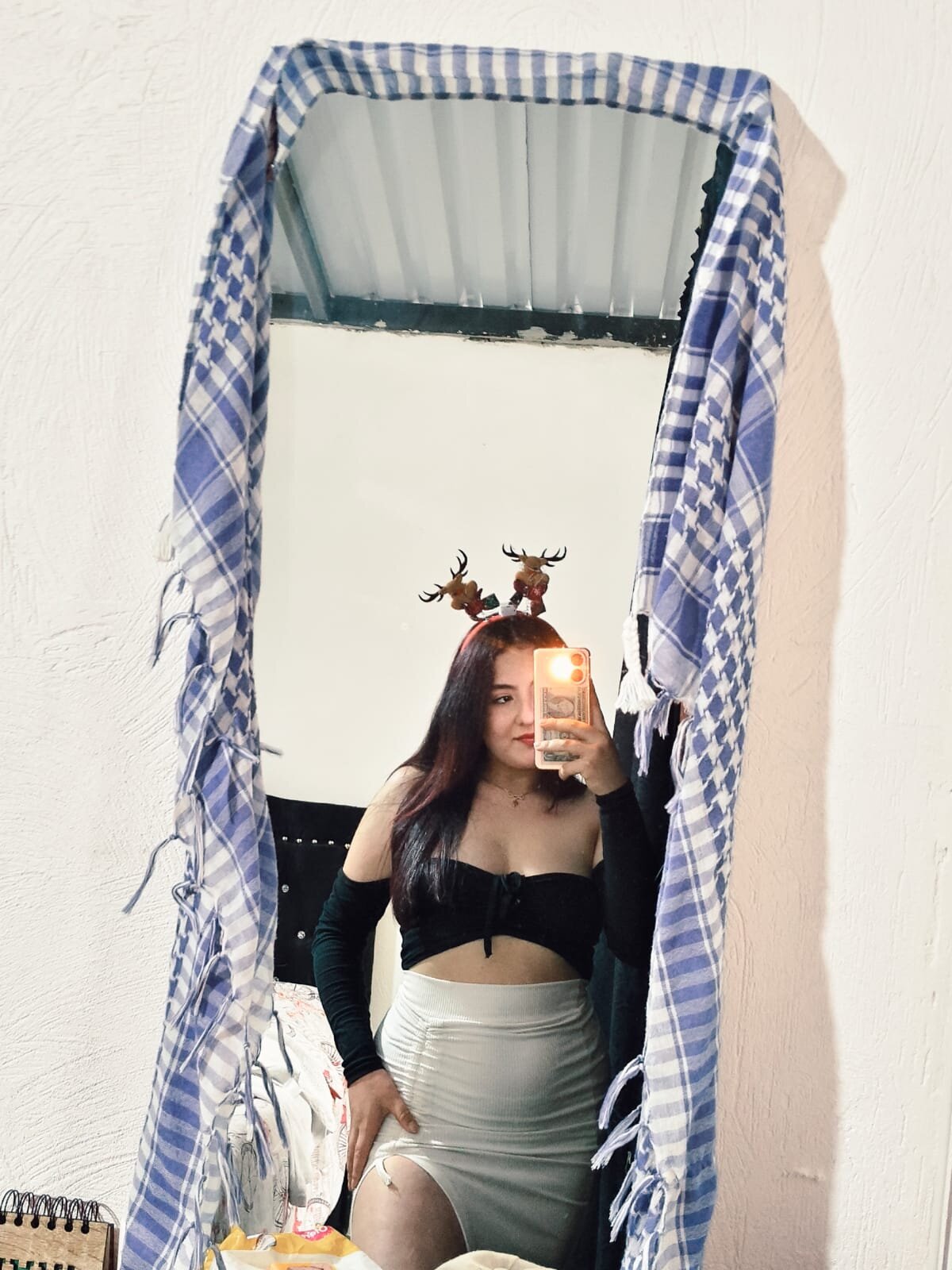 XXX Porn Photo of Nude SweatedDelacroix 3